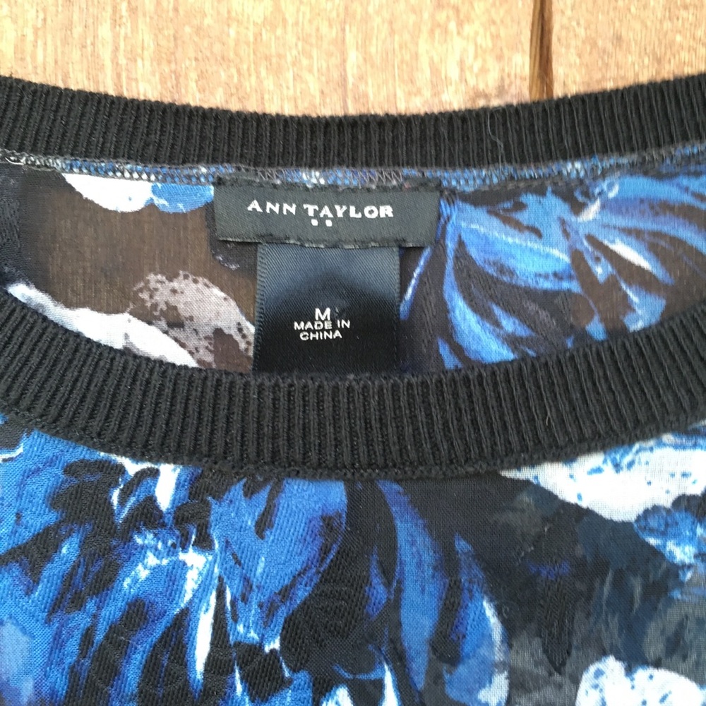 Ann Taylor Floral Breath of Spring! Semi-Sheer - Picture 5 of 6